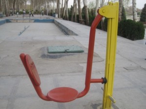 وسایل ورزشی پارک ها وسایل ورزشی پارک ها