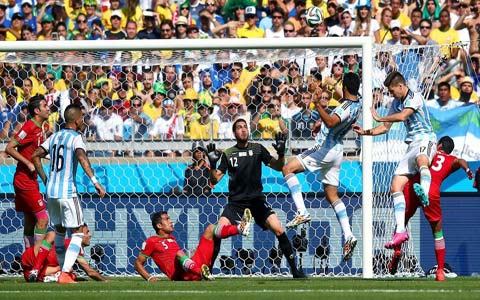 نبرد سخت آرژانتین با ایران: مدعی قهرمانی با ناداوری ایران را برد! 4 نبرد سخت آرژانتین با ایران: مدعی قهرمانی با ناداوری ایران را برد!