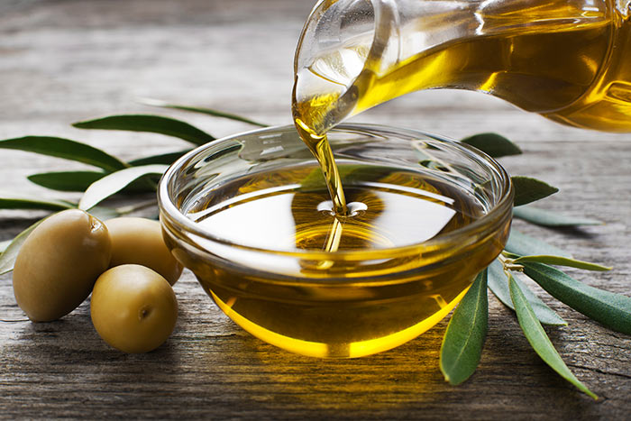 20 نوع از بهترین منابع چربی سالم و مفید 10 بهترین منابع غذایی چربی سالم و مفید