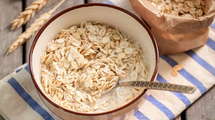 10 تا از بهترین منابع آنتی اکسیدان و فواید آن 29 بهترین منابع آنتی اکسیدان برای افزایش طول عمر و جلوگیری از سرطان