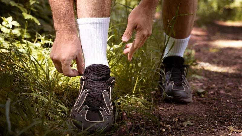 کفش تریل رانینگ چیست؟ - تفاوت آن با کفش رانینگ - معرفی ویژگی و کاربردها 4 چه زمانی باید از کتونی های تریل رانینگ استفاده کنیم؟